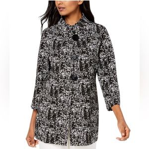 JM Collection Mottles Black and White Lightweight Coat 3 large buttons